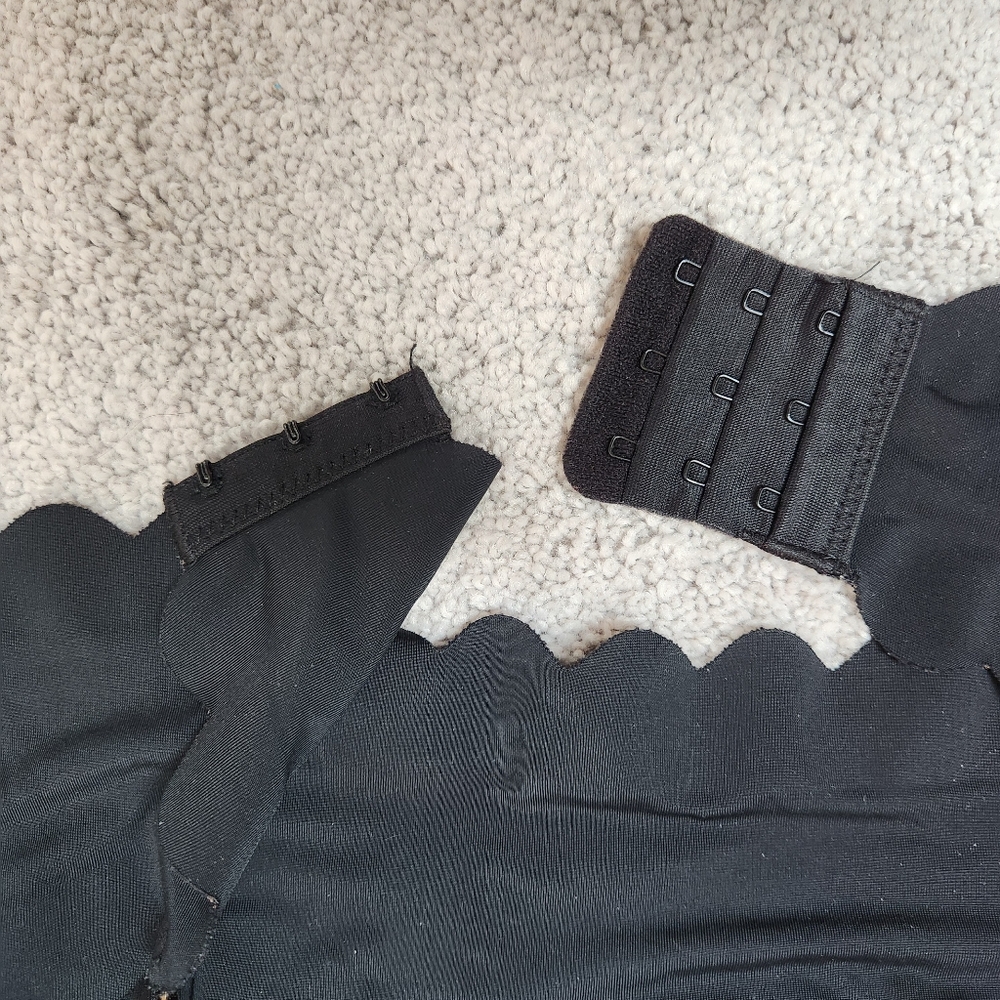 Shimera | Black Scalloped Bralette, Women's Size Small - Picture 4 of 6